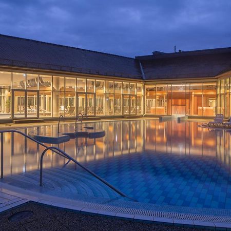 Greenfield Hotel Golf & Spa Бік Екстер'єр фото