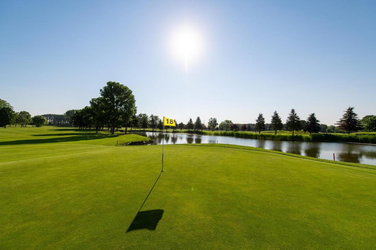 Greenfield Hotel Golf & Spa Бік Екстер'єр фото