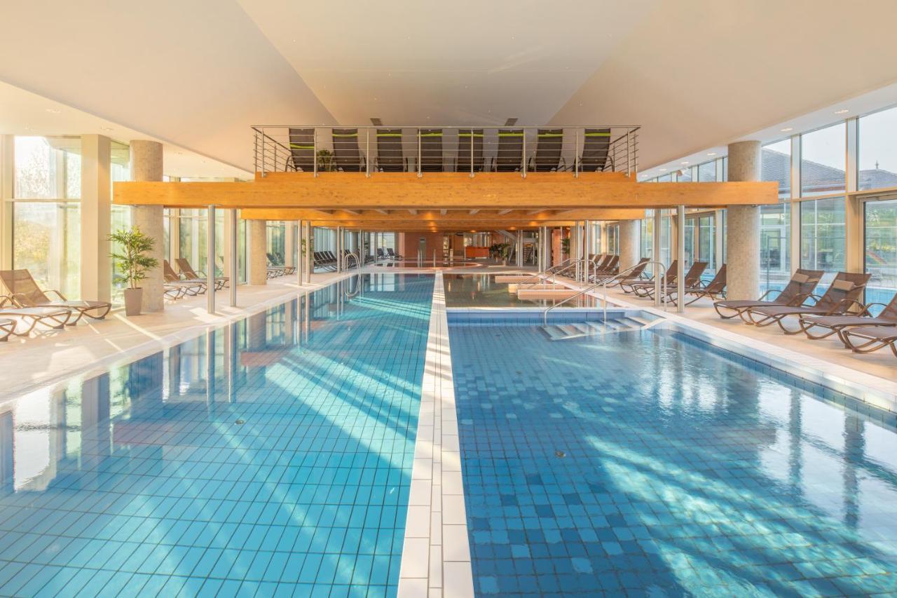 Greenfield Hotel Golf & Spa Бік Екстер'єр фото