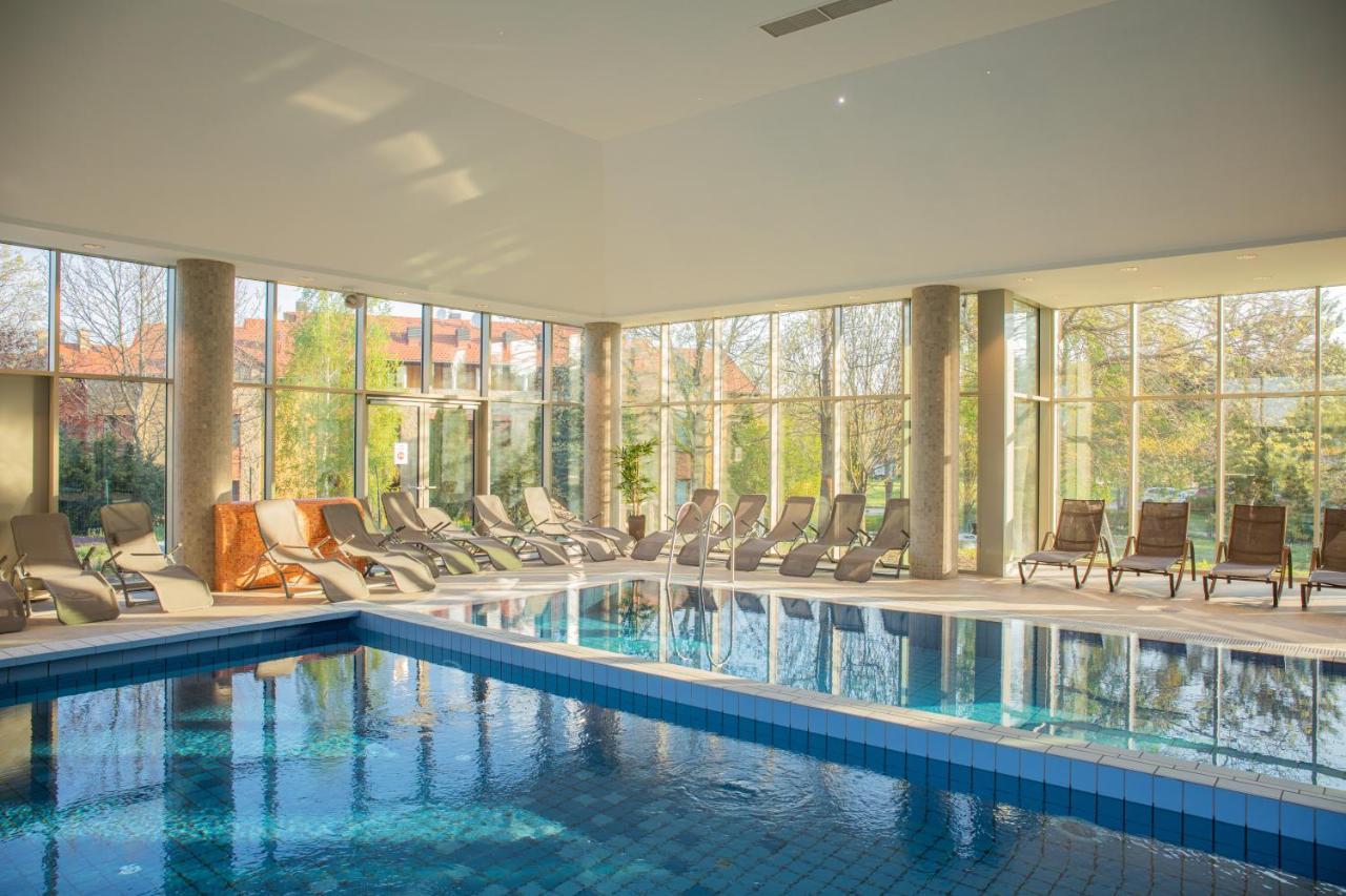 Greenfield Hotel Golf & Spa Бік Екстер'єр фото