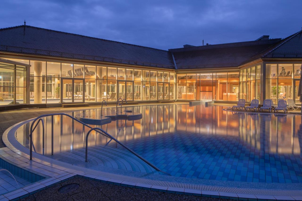 Greenfield Hotel Golf & Spa Бік Екстер'єр фото