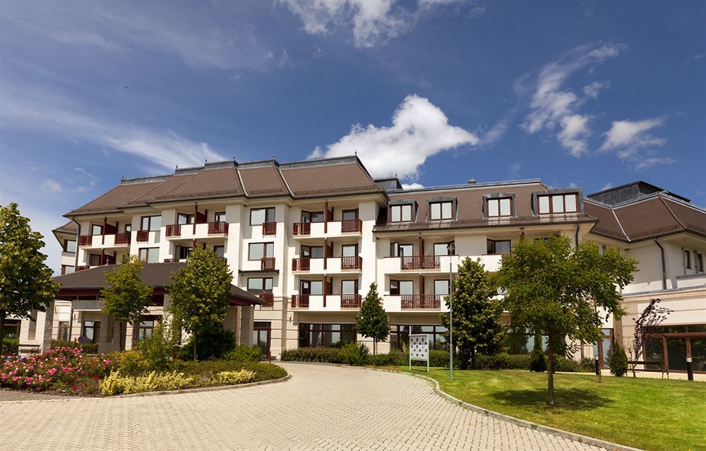 Greenfield Hotel Golf & Spa Бік Екстер'єр фото