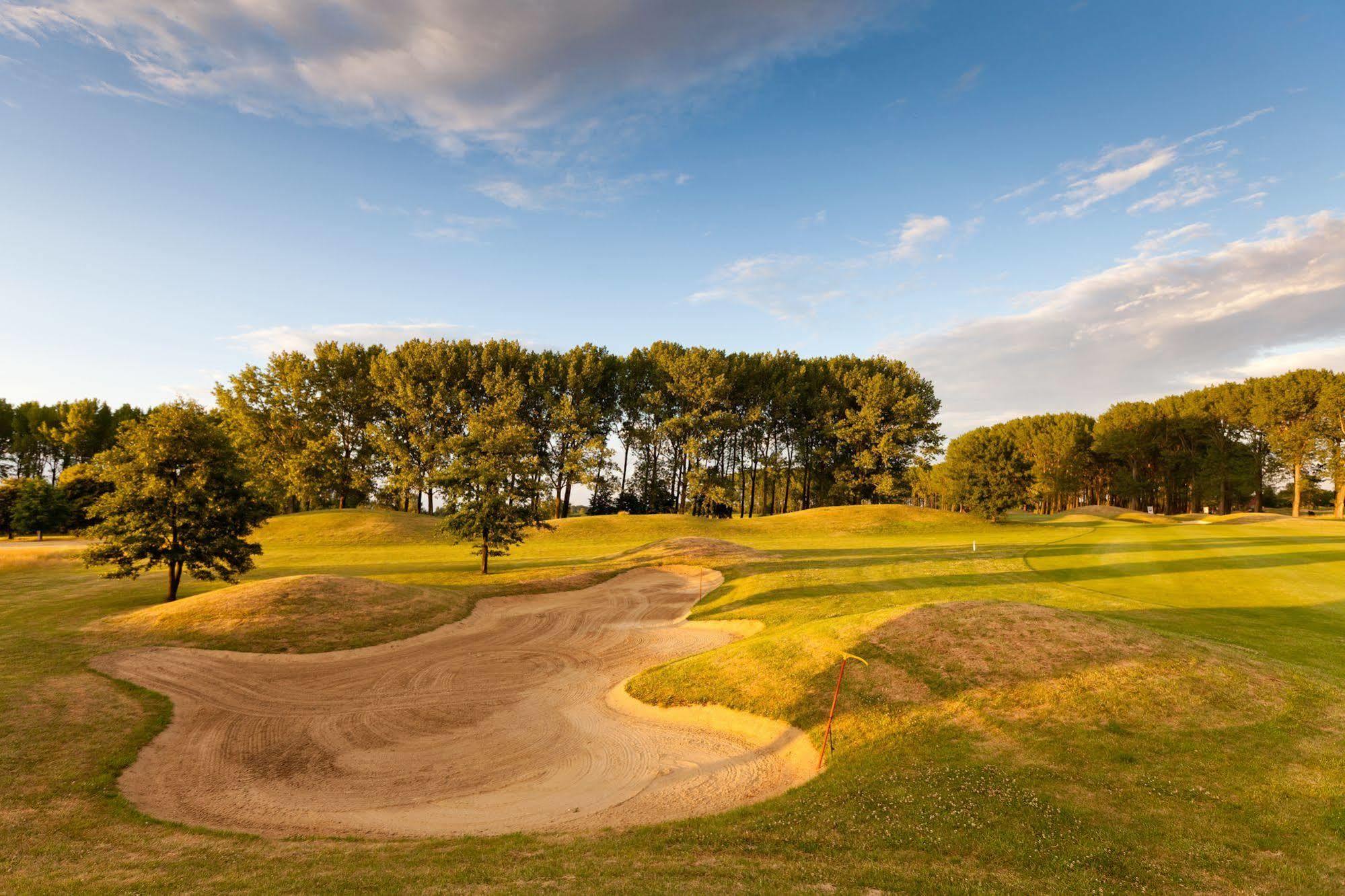 Greenfield Hotel Golf & Spa Бік Екстер'єр фото